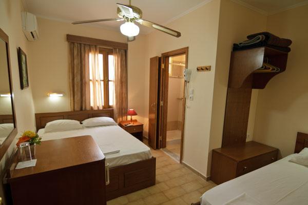 Mango Rooms Rhodes City Esterno foto