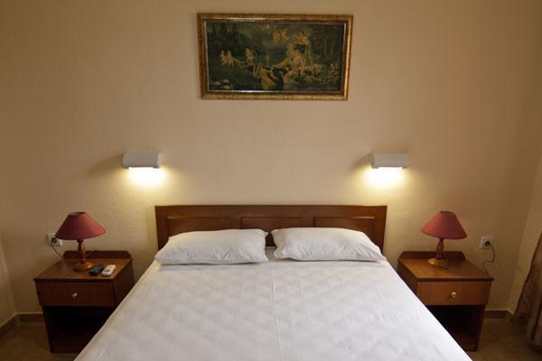 Mango Rooms Rhodes City Esterno foto