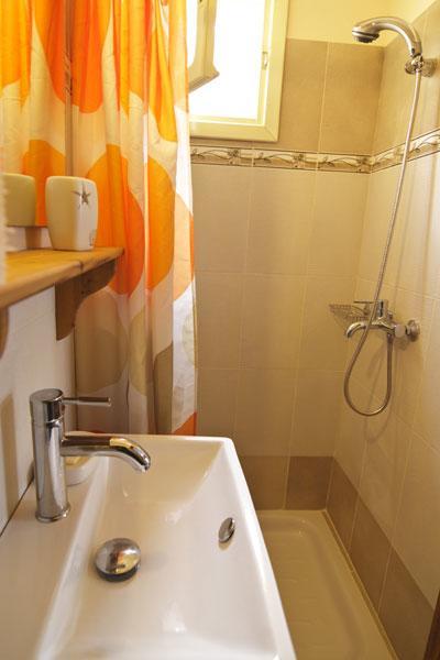 Mango Rooms Rhodes City Esterno foto