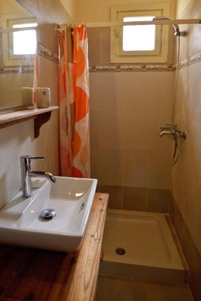 Mango Rooms Rhodes City Esterno foto